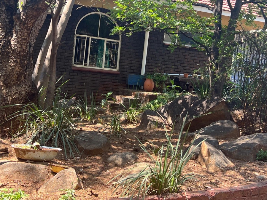 5 Bedroom Property for Sale in Elandsrand North West